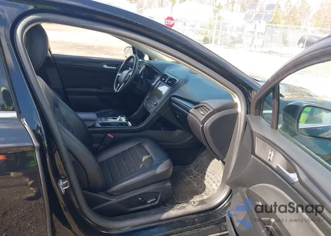 2018 Ford Fusion Se z USA, uszkodzony, nr VIN 3FA6P0HD7JR255605